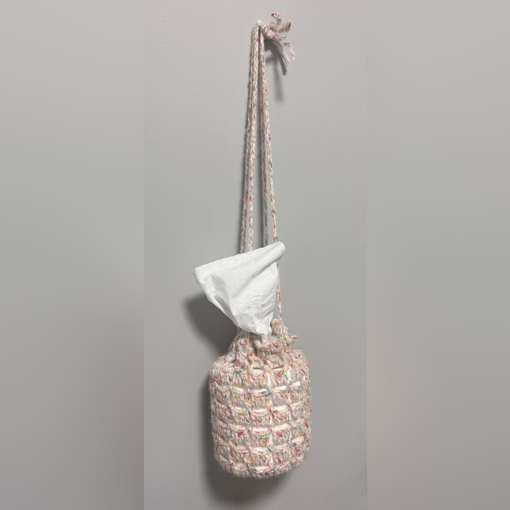 Hanging Crochet Tissue Paper Roll Holder